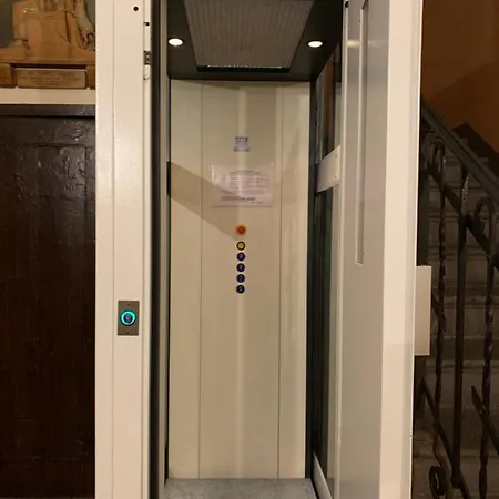 Casa Gregis - Museums Area - 10 Min Walk To Upper Town Appartement *